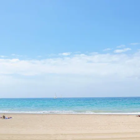 Banana Beach - Happy *