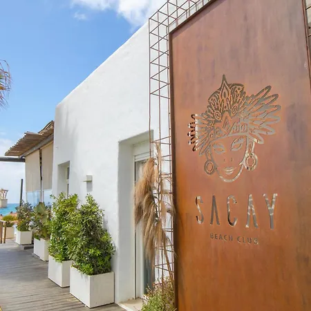 Banana Beach - Happy Marbella