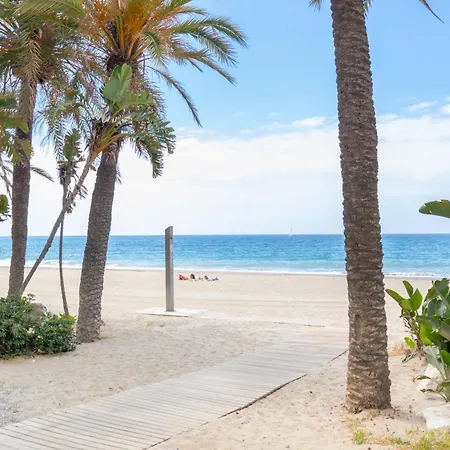 Banana Beach - Happy Marbella